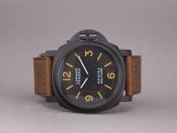 PAM05218_01_front.JPG